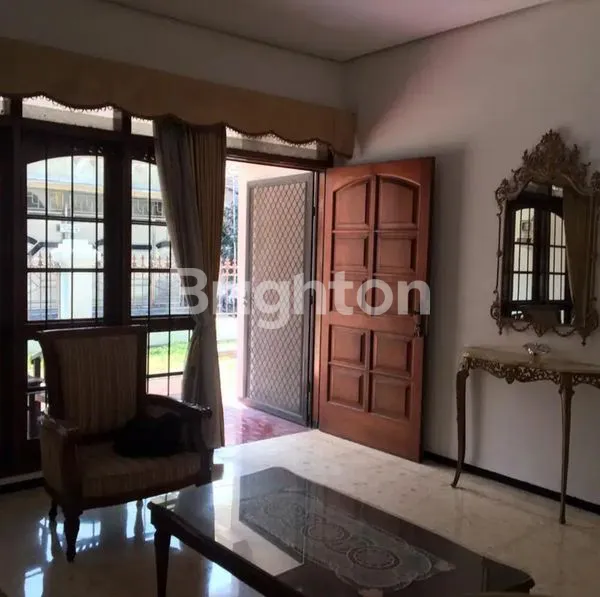 image RUMAH DI SEMOLOWARU (4)