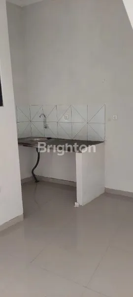 image RUMAH MINIMALIS BARU GRESS SIAP HUNI (3)