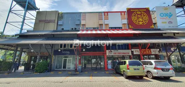 image RUKO 4 LANTAI DI PLAZA GRAHA FAMILY SURABAYA (9)