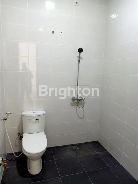 image BANGUNAN 2 LANTAI BARU GRESS DEKAT KOTA DAN AKSES TOLL, BANDARA (2)