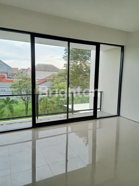 image BANGUNAN 2 LANTAI BARU GRESS DEKAT KOTA DAN AKSES TOLL, BANDARA (4)