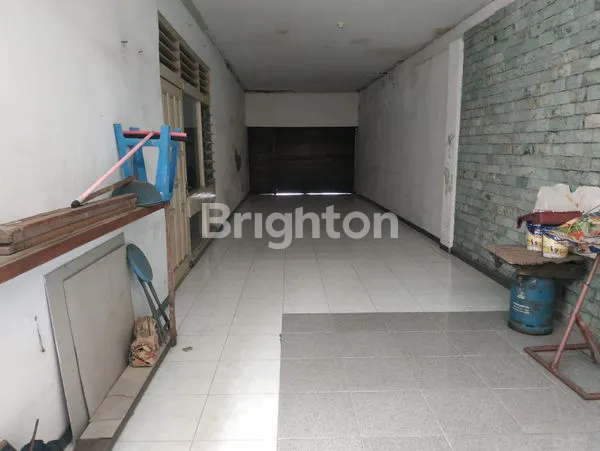 image RUMAH 2 BANGUNAN JALAN GAYUNGAN PTT SURABAYA (10)