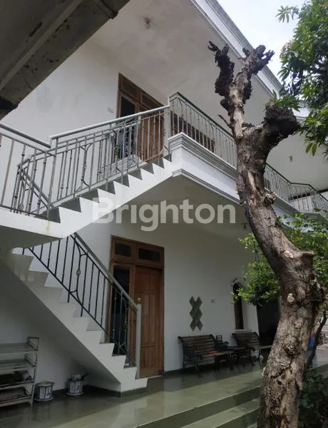 image RUMAH 2 BANGUNAN JALAN GAYUNGAN PTT SURABAYA (11)