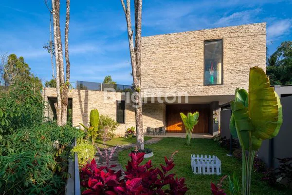 image VILLA MEWAH KAKI PEGUNUNGAN MALANG (5)