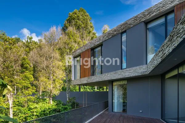 image VILLA MEWAH KAKI PEGUNUNGAN MALANG (2)