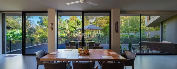 image RUMAH VILLA SUPER MEWAH INCLUDE FURNISHED PERABOT LOKASI  DI KABUPATEN MALANG (7)