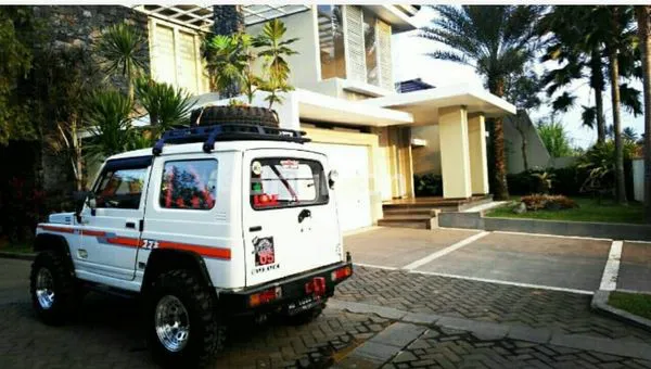 image RUMAH KH MALIK DALAM BURING (3)