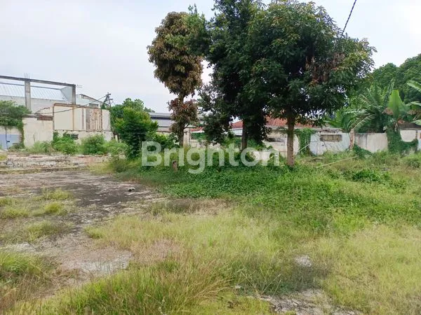 image RUMAH - KANTOR - GUDANG - SEDIKIT RENOVASI + TANAH YANG LUAS - STRATEGIS - AREA BISNIS (7)