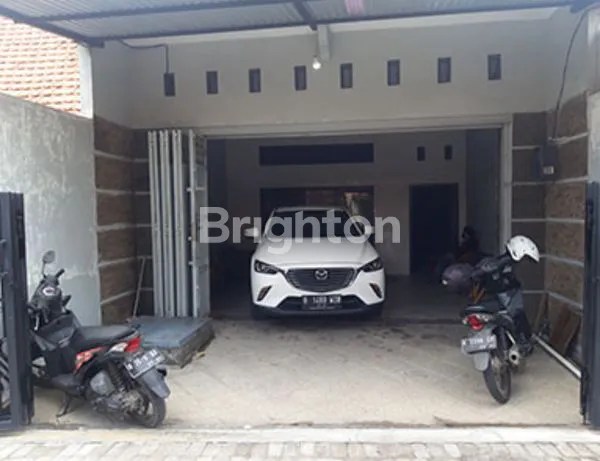 image RUMAH TENGAH KOTA STRATEGIS, 10 MENIT KE KAWASAN WISATA KOTA LAMA (1)