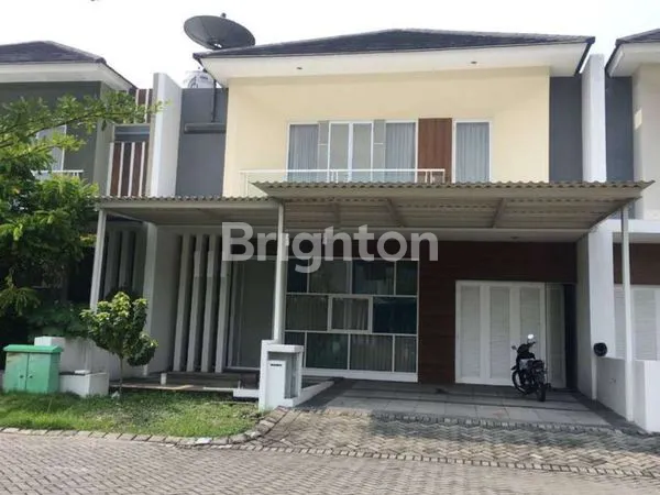 image RUMAH DENGAN LOKASI SANGAT BAGUS DIJAMIN PUAS (1)