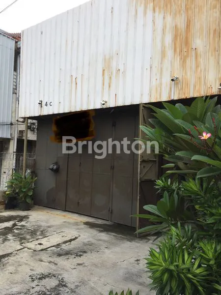 image RUMAH HITUNG TANAH JALAN K.H HASYIM ASHARI (2)