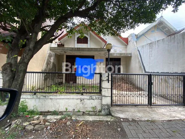 image RUMAH PERLU RENOVASI DI PURI INDAH (1)