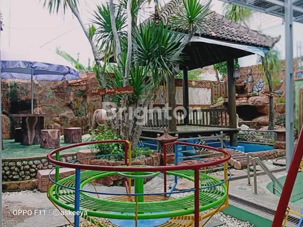 image TEMPAT WISATA KOTA KEDIRI (KOLAM RENANG, TEMPAT BERMAIN DLL) (3)
