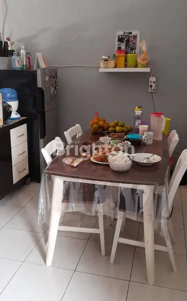 image RUMAH BERSIH TERAWAT TENGGILIS MEJOYO SELATAN TENGAH KOTA (13)