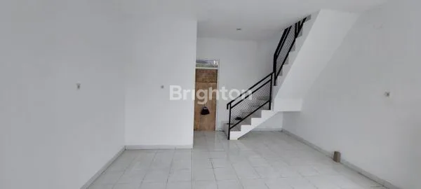 image RUKO DALAM KOMPLEK PERUMAHAN PADAT PENDUDUK (3)