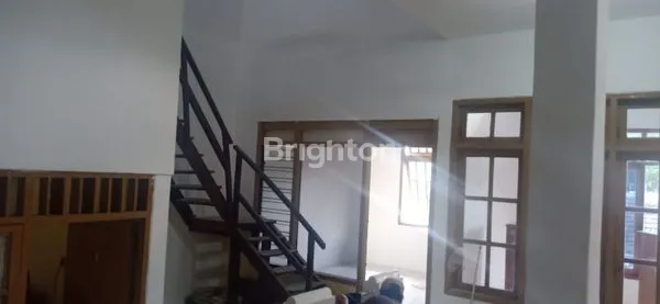 image RUMAH KOS 3 LT , 14 KT STRATEGIS DEKAT KAMPUS, KANTOR PEMERINTAHAN & KULINER DI SAWOJAJAR (5)