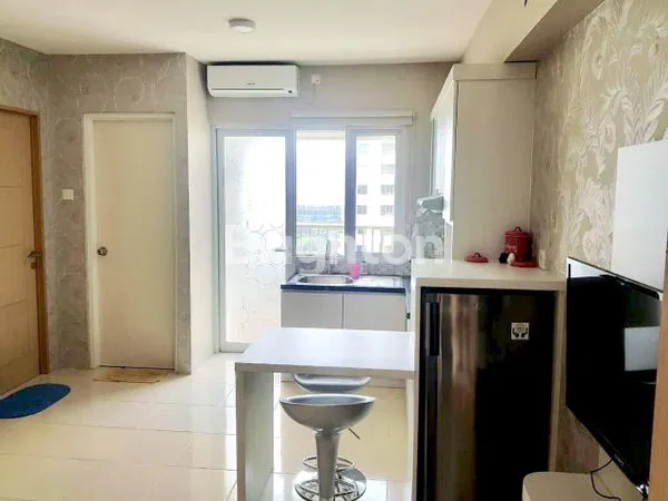 image APARTMENT EDUCITY CORNER YALE 2BR FULL FURNISHED (2)