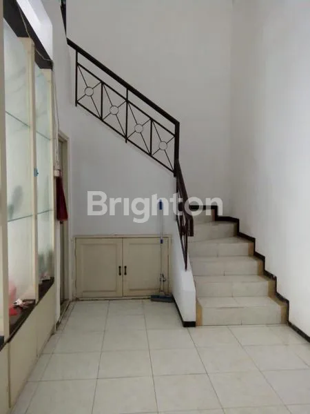 image RUMAH SEMI FURNISHED SIAP HUNI DEKAT PAKUWON CITY MALL (2)