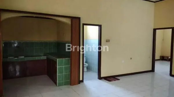 image RUMAH ASRI MONGINSIDI PUSAT KOTA SURABAYA (1)