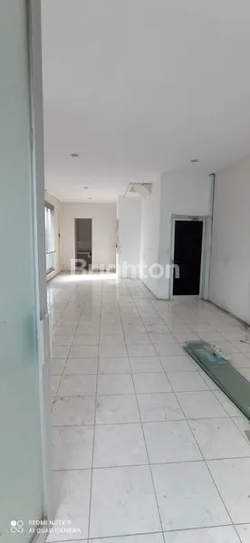 image RUKO SIAP PAKAI DI TENGAH KOTA DI DAERAH NOL JALAN TIDAR (8)