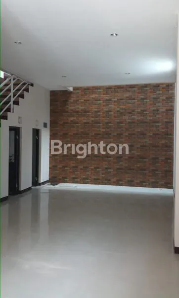 image RUMAH BARU 2 LANTAI DI PERUMAHAN JATI PERMAI - SAYAP KURDI BANDUNG (2)