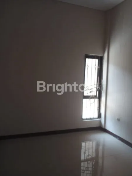 image RUMAH BARU 2 LANTAI DI PERUMAHAN JATI PERMAI - SAYAP KURDI BANDUNG (4)