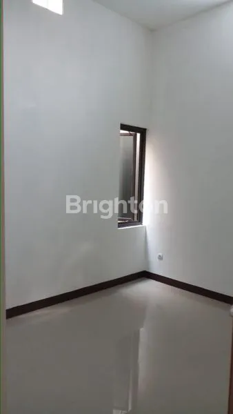 image RUMAH BARU 2 LANTAI DI PERUMAHAN JATI PERMAI - SAYAP KURDI BANDUNG (11)