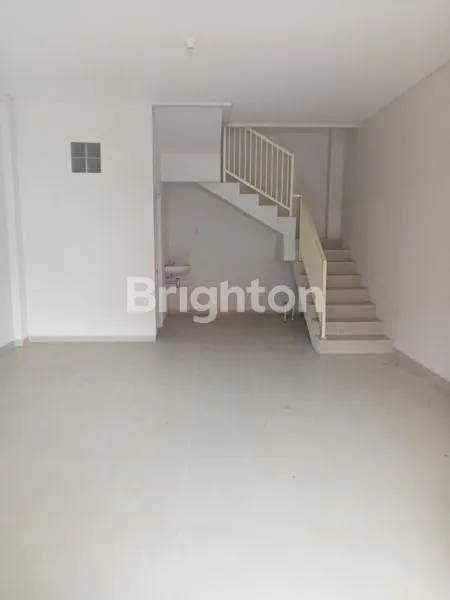 image RUKO 2 LANTAI NOL JALAN RAYA PONDOK JATI (4)