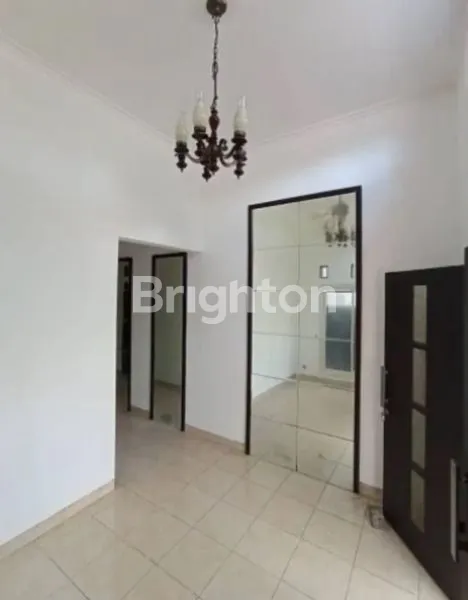 image MINIMALIS RUMAH LEBAR 10 PANTAI MENTARI CLUSTER FAVORITE, SURABAYA TIMUR (2)