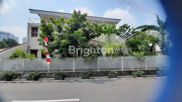 RUMAH MEWAH MURAH DI SIMPRUG PERMATA HIJAU JAKARTA SELATAN