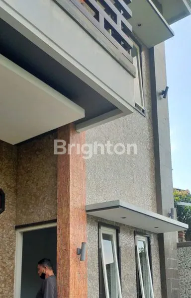 image VILLA TRETES TRETES RAYA BANGUNAN 3 LANTAI (4)