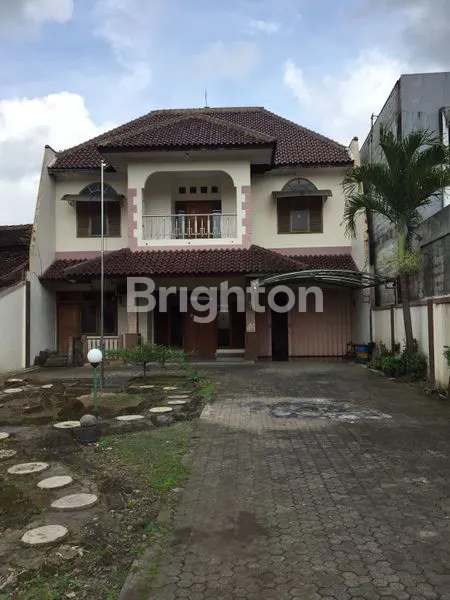 image HUNIAN ELEGAN, DEKAT BANDARA, PINTU TOL, POM BENSIN, UDARA SEJUK (1)