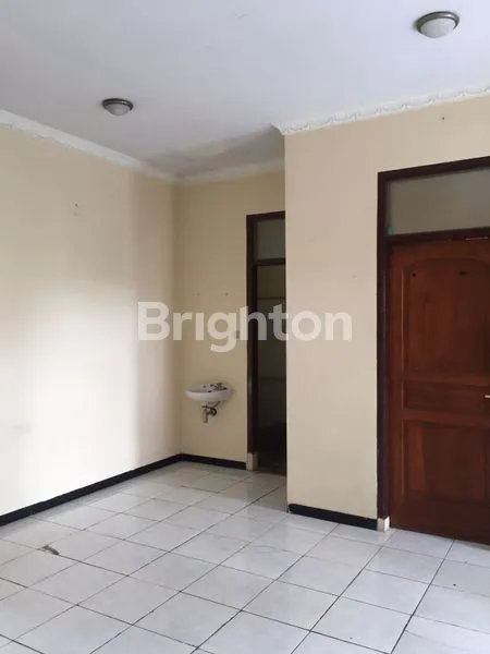 image HUNIAN ELEGAN, DEKAT BANDARA, PINTU TOL, POM BENSIN, UDARA SEJUK (4)