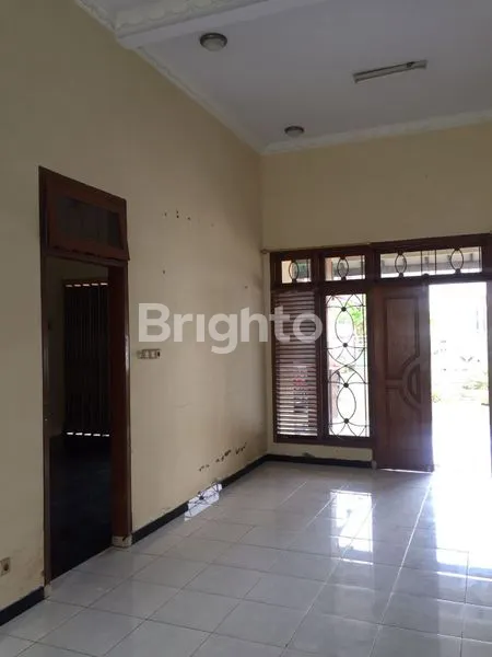 image HUNIAN ELEGAN, DEKAT BANDARA, PINTU TOL, POM BENSIN, UDARA SEJUK (5)