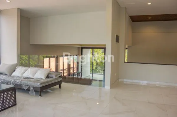 image RUMAH MEWAH DAGO PAKAR RESORT, MAIN ROAD, JARANG ADA (8)