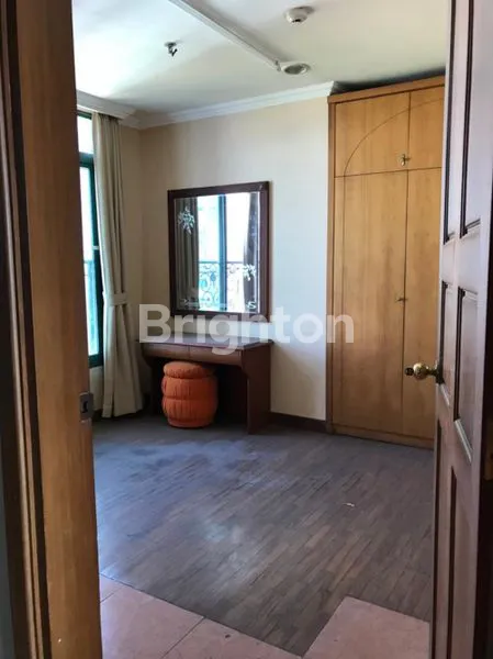 image KONDOMINIUM GRAHA FAMILI, KAWASAN HUNIAN PREMIUM DAN TERBAIK DI SURABAYA BARAT, GOLF VIEW CANTIK (2)