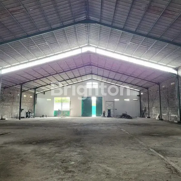 image GUDANG DI RAYA TANJUNGSARI (4)