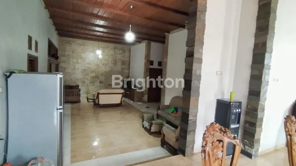 image RUMAH HOOK MEWAH SEMI FURNISH DEKAT SOEKARNO HATTA MALANG (2)