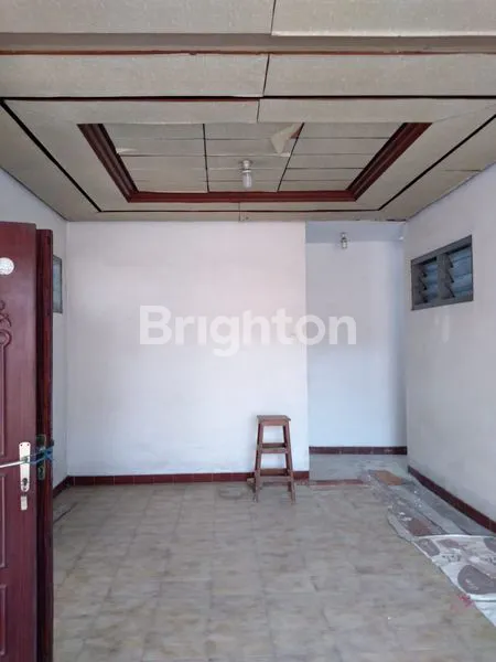 image RUMAH PUSAT KOTA JALAN JEND. BASUKI RACHMAT (8)