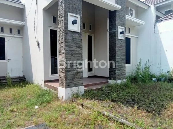 image RUMAH TERAWAT SIAP HUNI DI PONDOK JATI SIDOARJO (3)