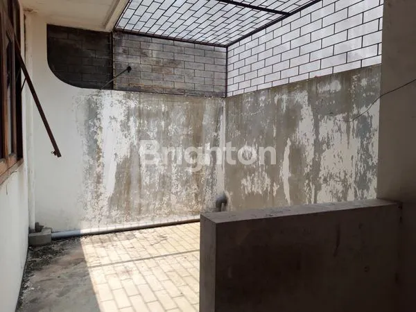 image HARGA TURUN!RUMAH BAGUS SIAP HUNI, TENGAHKOTA, HANYA SELANGKAH DARI JL BARITO RAYA (3)