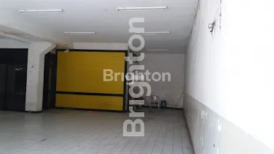 image EX SHOWROOM 0 JALAN RAYA,COCOK SEKALI UTK USAHA (4)