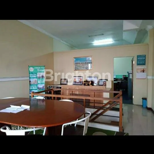 image RUMAH BAGUS 2 LANTAI, STRATEGIS, TENGAH KOTA WONOSOBO, SELANGKAH DARI JALAN PEMUDA (2)