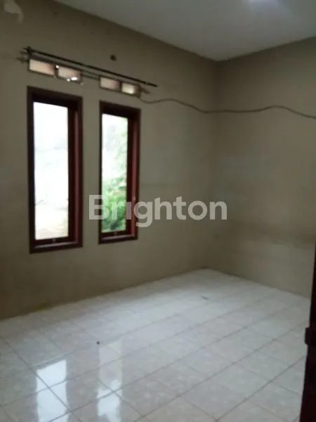 image RUMAH HOOK NYAMAN DAN ASRI SIAP HUNI DI MAHKOTA ,TUGU (8)