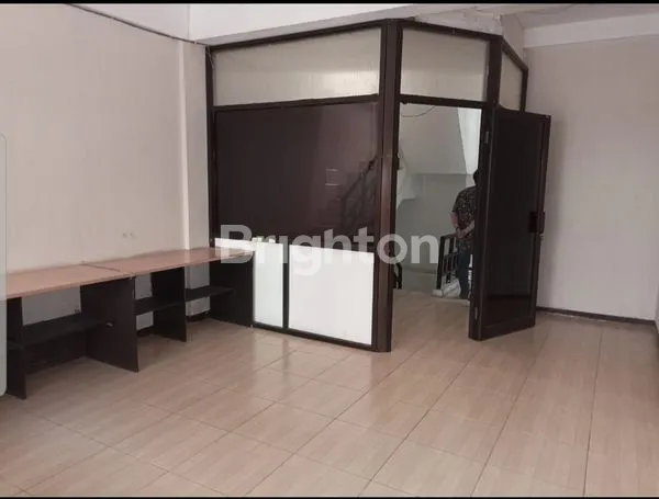 image SIAP USAHA PLASA SEGI DELAPAN JALAN SUKOMANUNGGAL (2)