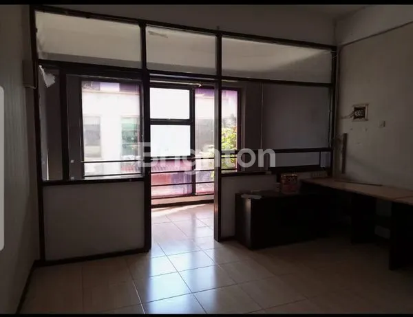 image SIAP USAHA PLASA SEGI DELAPAN JALAN SUKOMANUNGGAL (4)