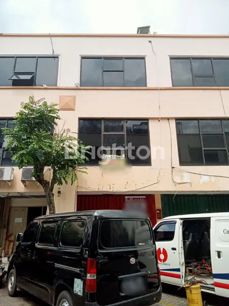 image SIAP USAHA PLASA SEGI DELAPAN JALAN SUKOMANUNGGAL (1)