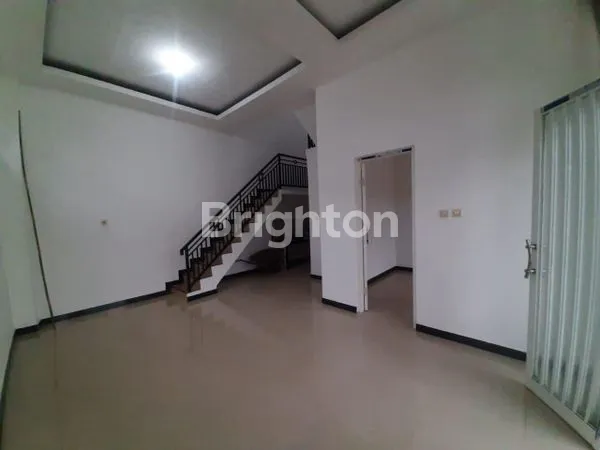 image RUMAH CANTIK, BARU DAN MURAH... HUNIAN 2 LANTAI (3)