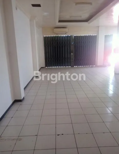 image RUKO 2,5 LANTAI DEKAT KOTA & PASAR COCOK UNTUK PERKANTORAN /USAHAJL. SOENANDAR - LARANGAN (3)