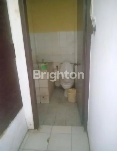 image RUKO 2,5 LANTAI DEKAT KOTA & PASAR COCOK UNTUK PERKANTORAN /USAHAJL. SOENANDAR - LARANGAN (6)